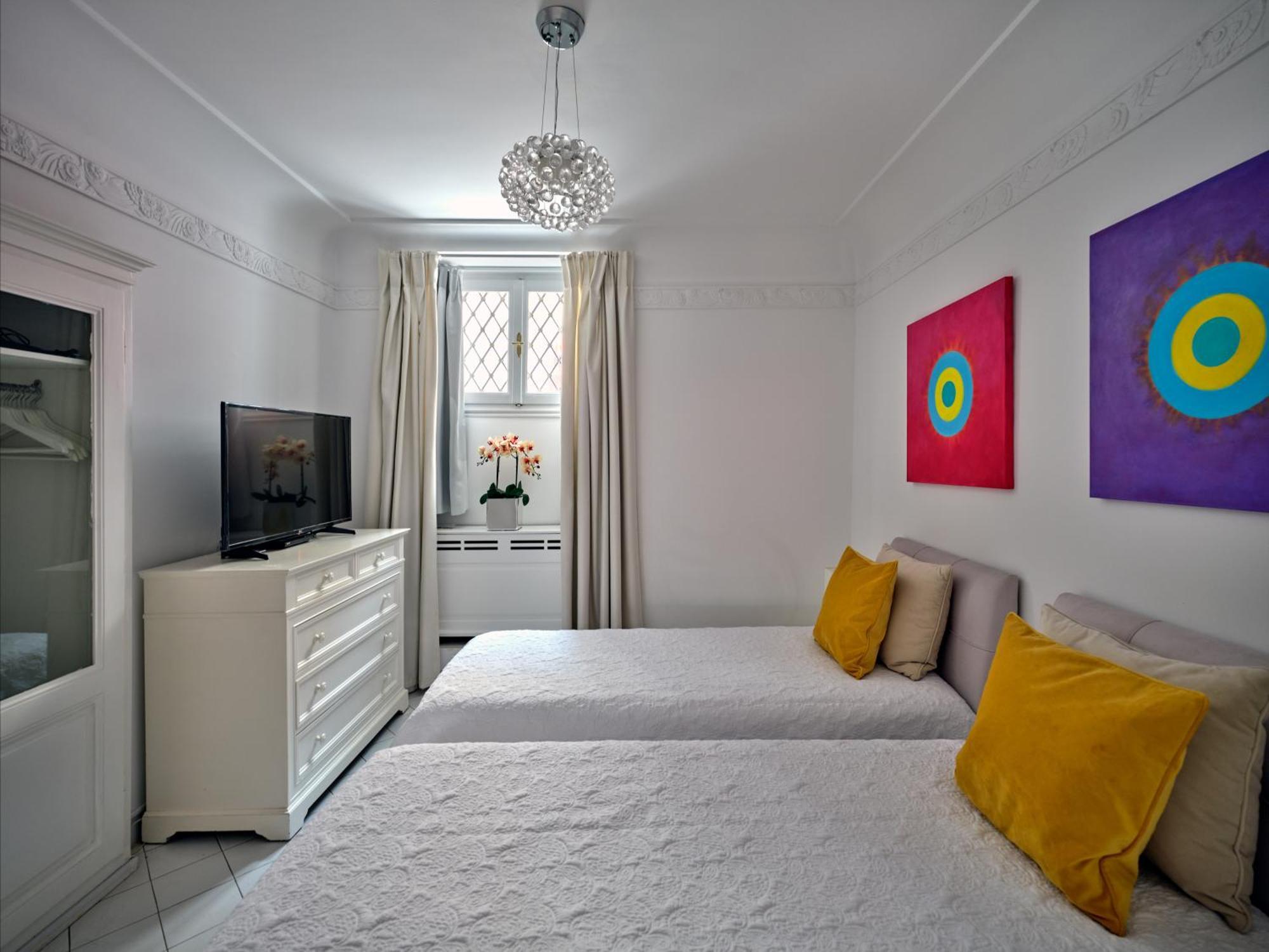 فيلا The White House In Plaka By Jj Hospitality أثينا المظهر الخارجي الصورة
